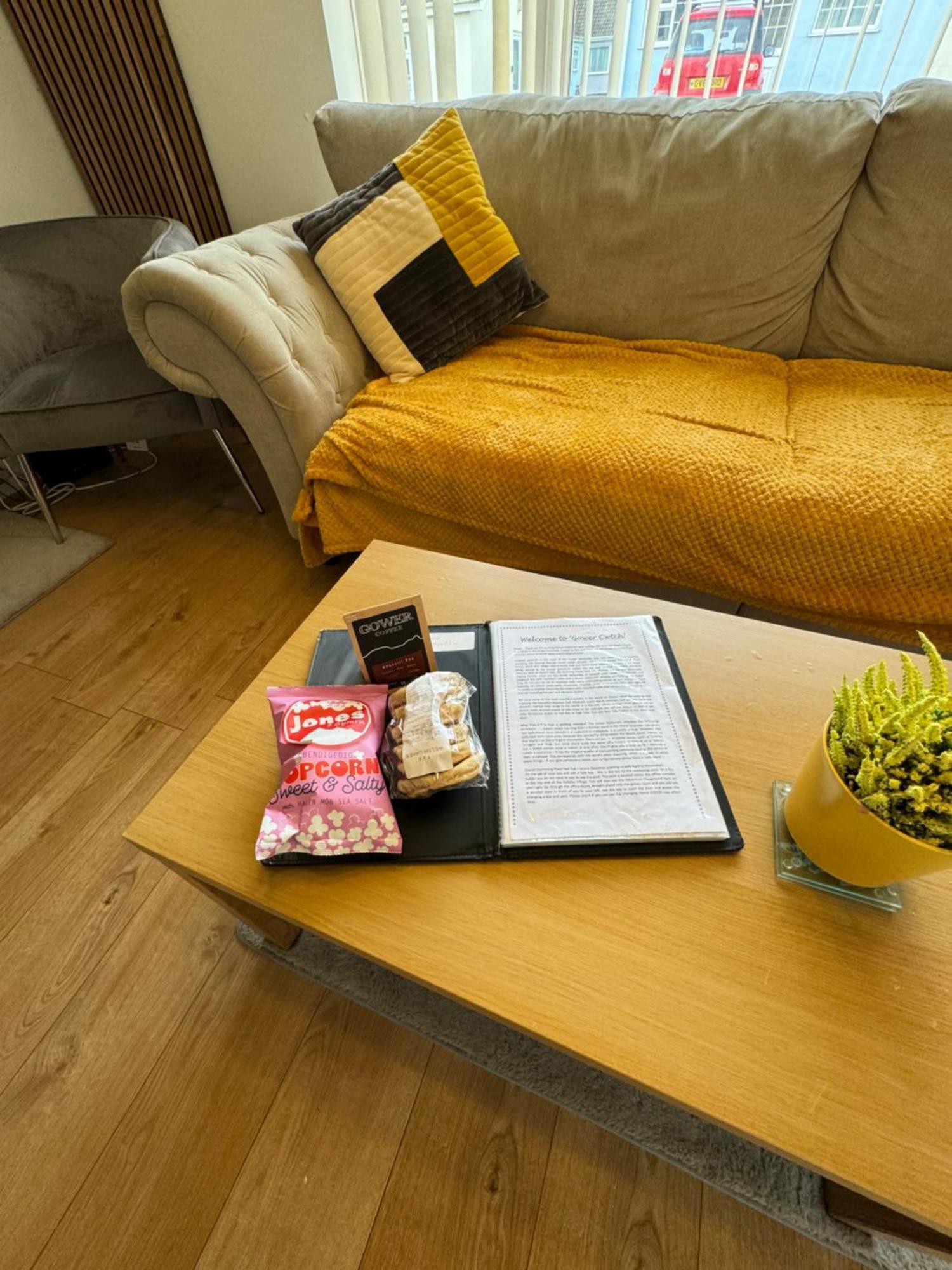 Perfect For The Family And Beaches - Gower Cwtch Swansea
